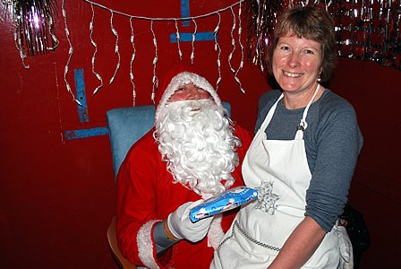 Cracker Day in the Franklin Hall, Halton Road, Spilsby
on December 3rd - 10.00am to 4.00pm. ... free entry