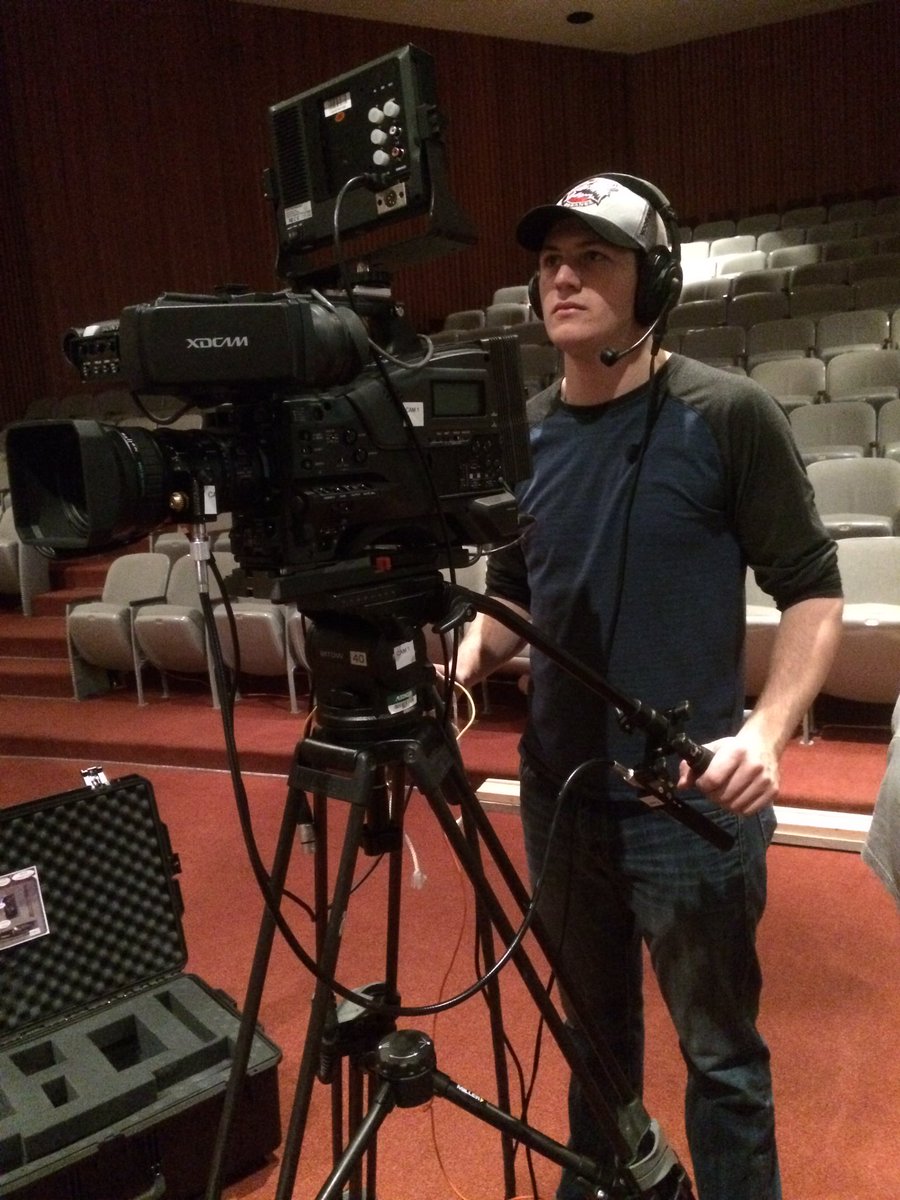 ACTVsports's tweet photo. Some of our crew getting their cameras ready for the #TimminsTelethon ! https://t.co/eViufHONAE