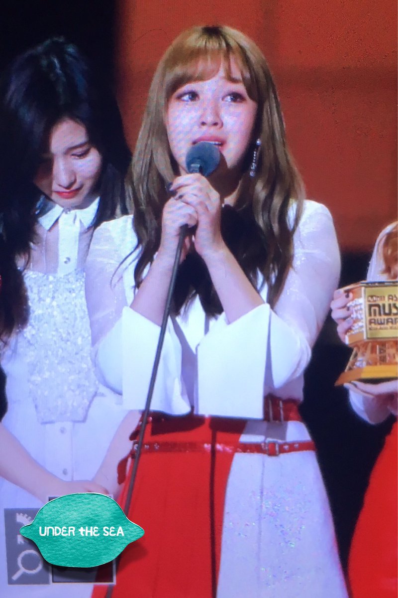 [트와이스] 단체로 눈물터진 트둥이들...ㅜㅜ | 인스티즈