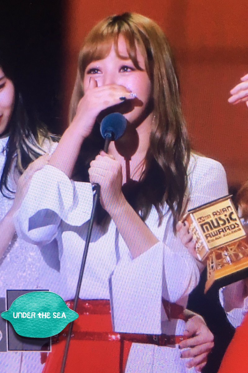 [트와이스] 단체로 눈물터진 트둥이들...ㅜㅜ | 인스티즈