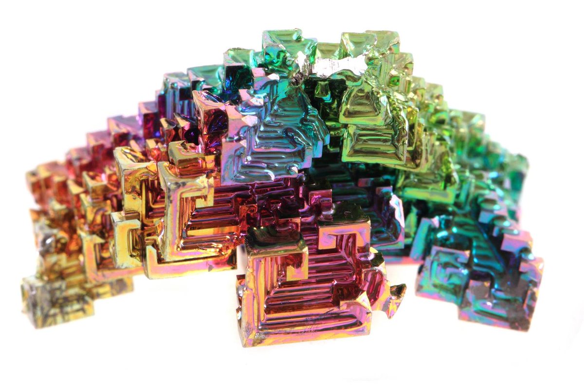 Bismuth superconductor leaves theory up in the air chemistryworld.com/news/bismuth-s…
