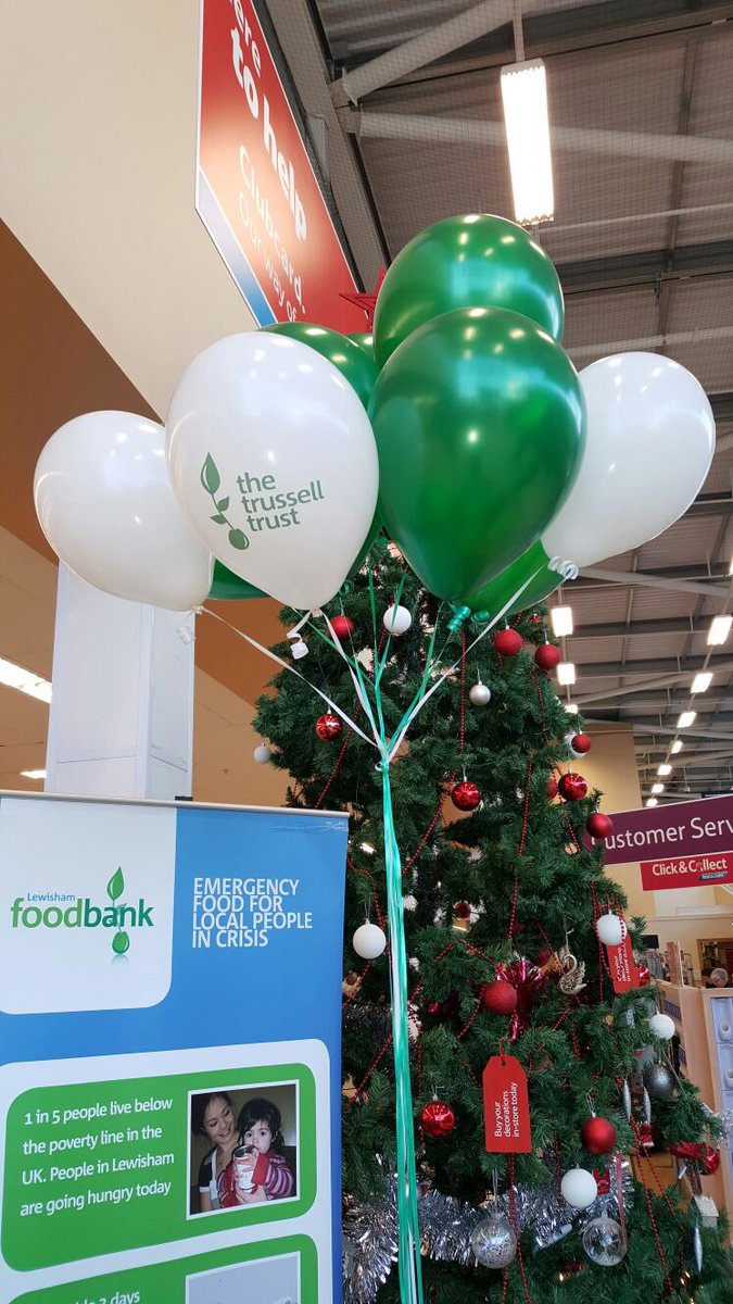 Foodbank up and running in Tesco Elmers End <a href="/lewishamfood/">Lewisham Foodbank</a> @TrussellTrust <a href="/Tesco_London/">Tesco London</a> #everycanhelps