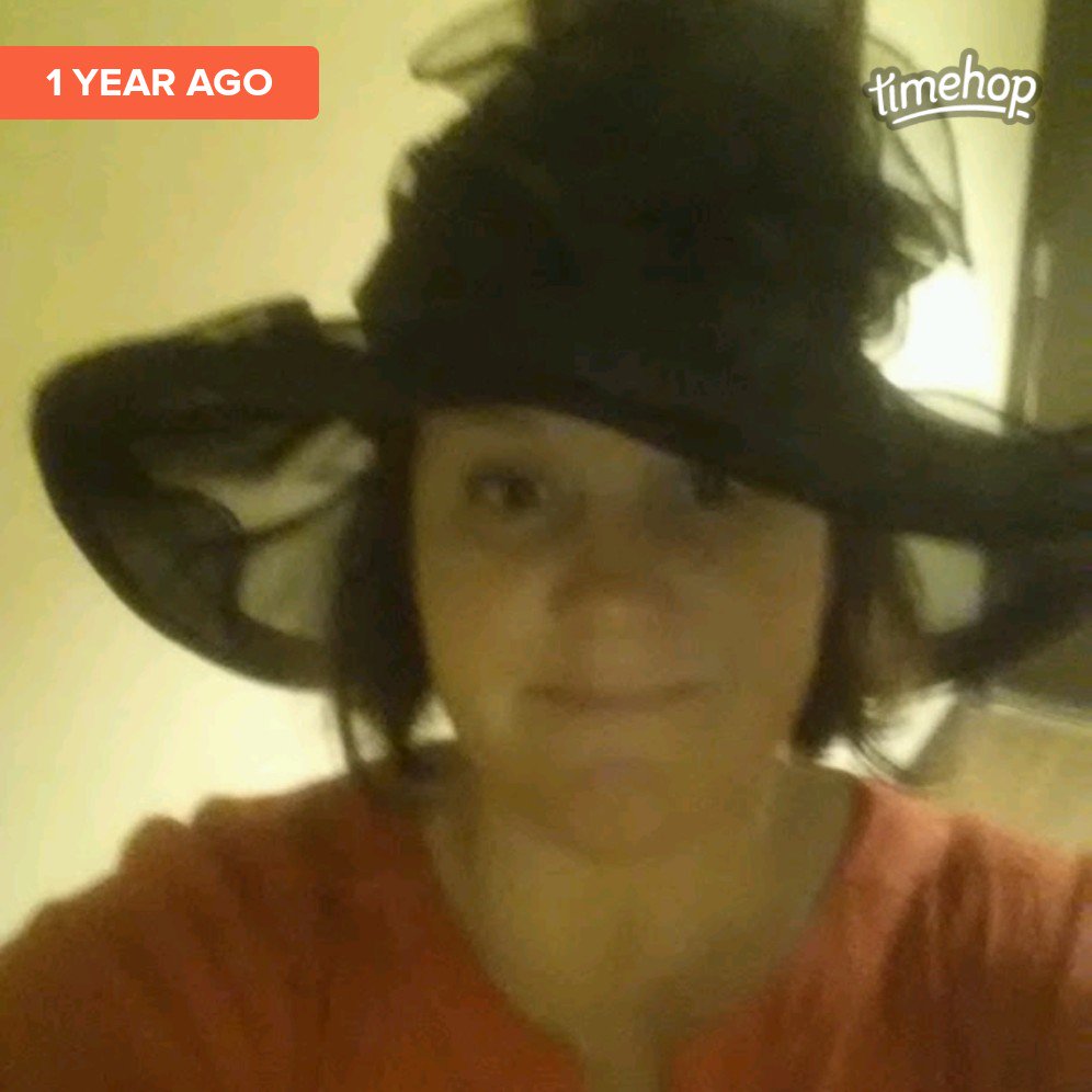 Faulkstronomy's tweet image. Need to find more reasons to wear my #dapperlaunch hat!! @KristenFitzpat1 @kosame06 @BluhmDesign  - @Spacefest  8???)