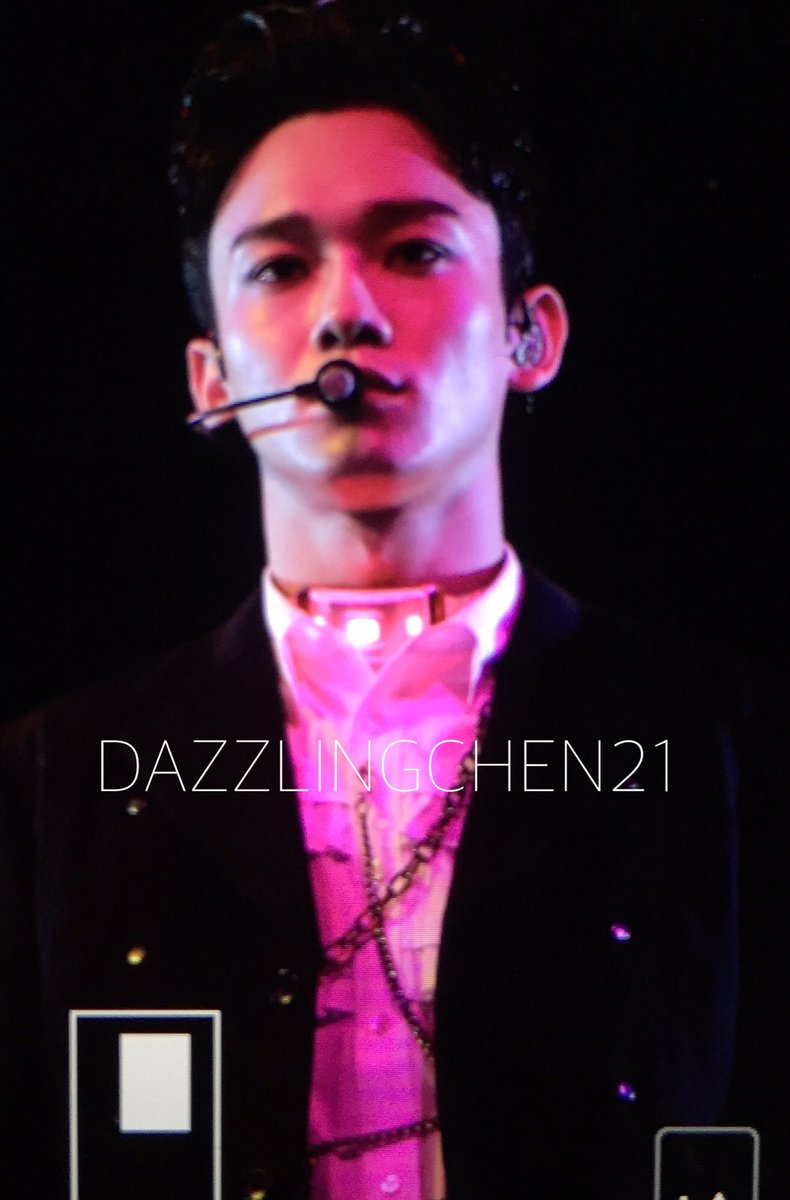 dazzlingchen21's tweet photo. 今天辛苦了哥哥 😭😭😭#2016MAMA #EXO #종대 #첸 #CHEN #김종대 #엑소 https://t.co/10wiSVuF8q