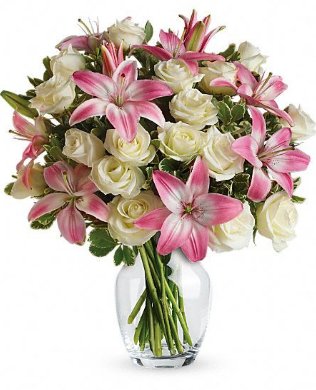 QuestionDeJour's tweet image. Is fashion a feminist issue? Why would you put up with discomfort? Are you willing to damage your body? Your feet?