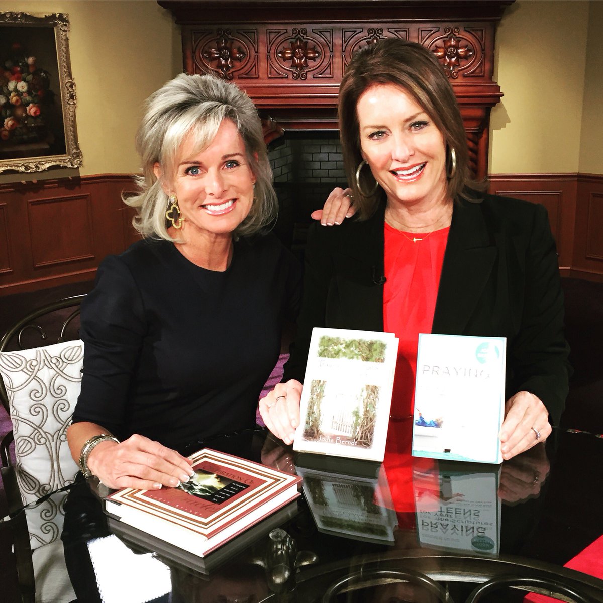 jodieberndt's tweet photo. Loved talking about #miracles and #prayingthescriptures with @Of_Great_Worth on #joyinourtown! Anne Ferrell Tata is a fabulous TV show host! https://t.co/zLLfDrGVc3