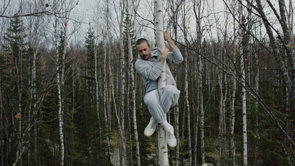 Booooooom's tweet photo. Great video for @portugaltheman's "Noise Pollution" by filmmaker @michaelragen &amp; featuring actress @M_E_Winstead > https://t.co/IlMd7VCrIF https://t.co/pO5D9zzp8F
