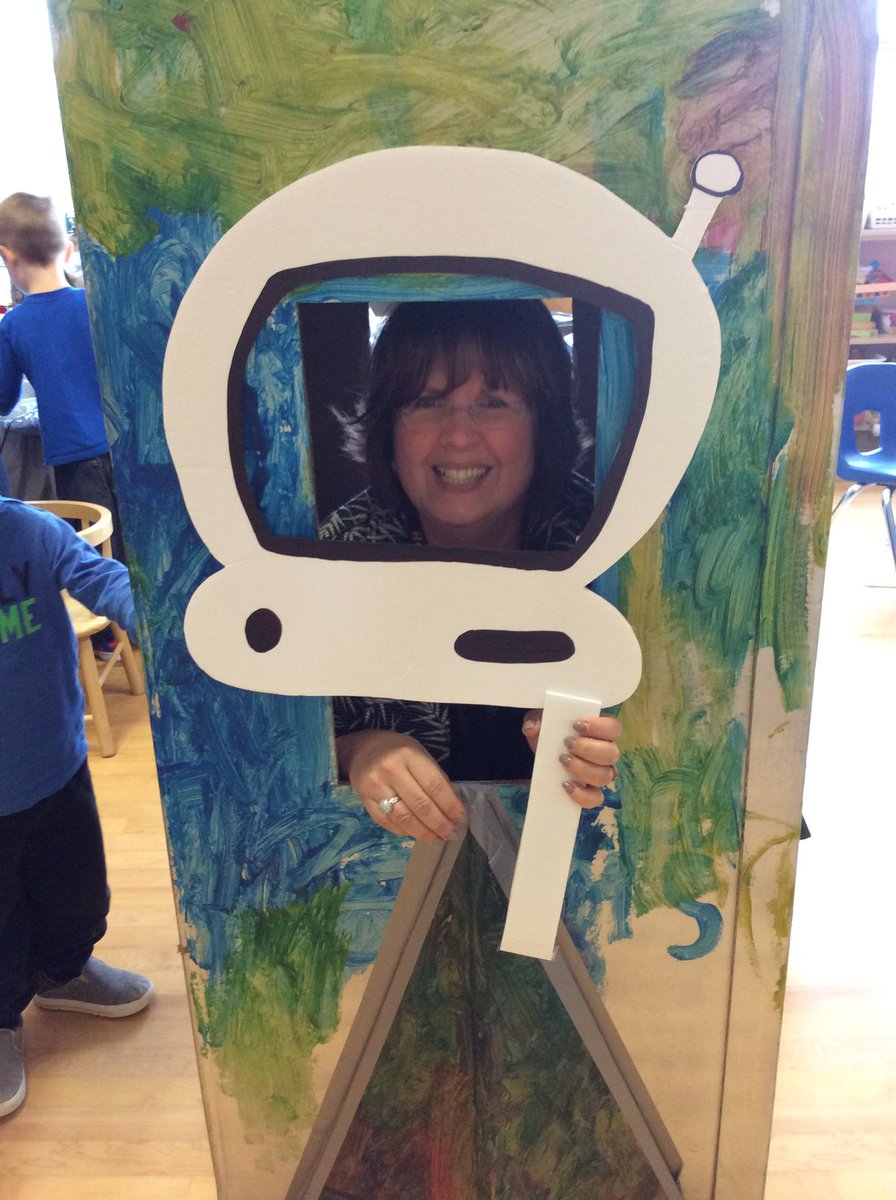 PCPS__1's tweet photo. Our principal is out of this world ... #greatleaders #pcpsrocks https://t.co/pcmqStovhu