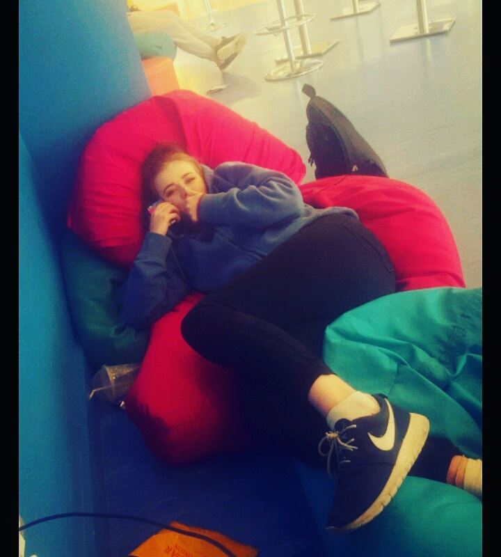 MichaelaAIT's tweet photo. Best memories are had in college. Penny lying around relaxing in the students union after a college night out #Aitdm #Ait #DigitalMarketing https://t.co/BwDRuRtyIg