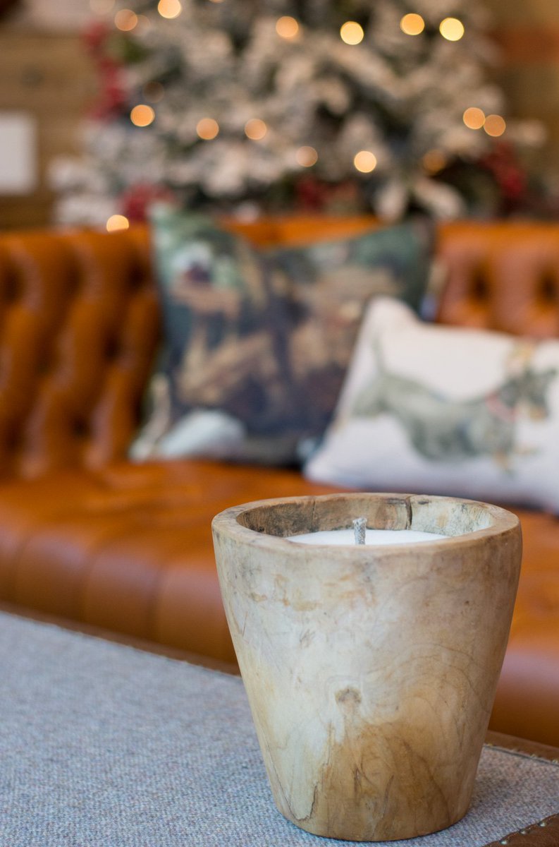 trhayesbath's tweet photo. Finding the ideal Christmas present can be stressful at this time of year. Check out our Wooden Candles - Now only £25 each! #Christmas https://t.co/wB9C5xbfeg