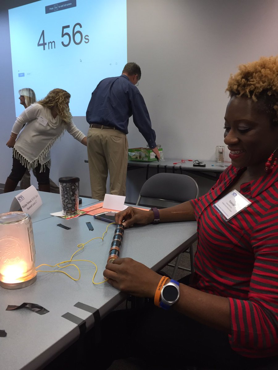 rbosch's tweet photo. Fun activity at Instructional Technology Leaders' Roundtable. #CreatingASpark https://t.co/Zz6vL2mdWM