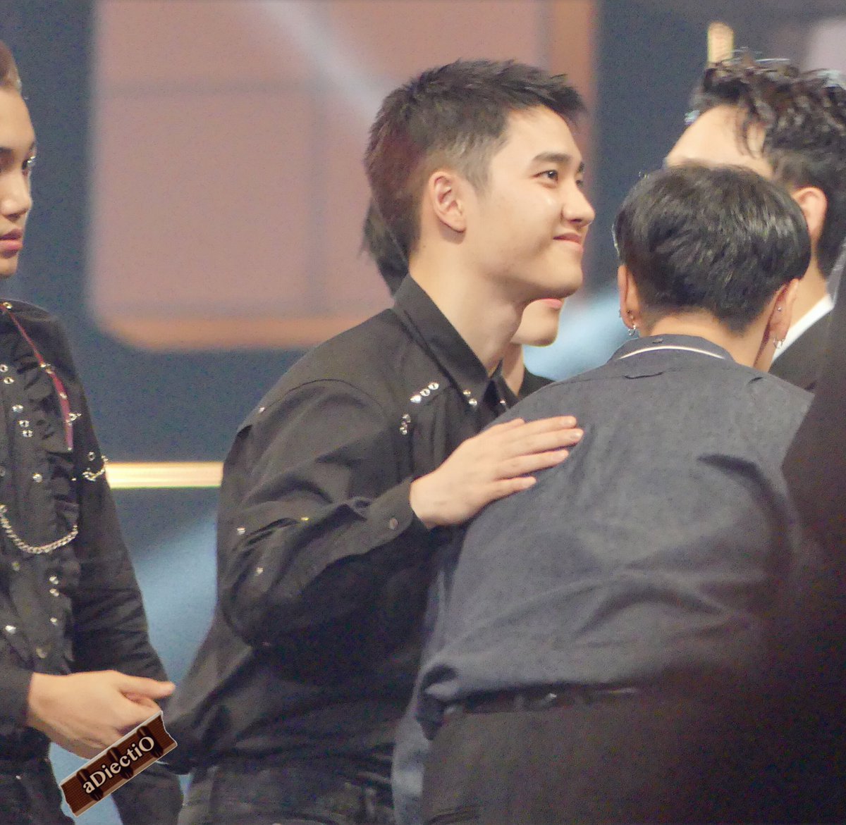 aDiectiO0112's tweet photo. 【preview】161202 MAMA 경수선배ㅋㅋㅋ https://t.co/vJFyElRj5W
