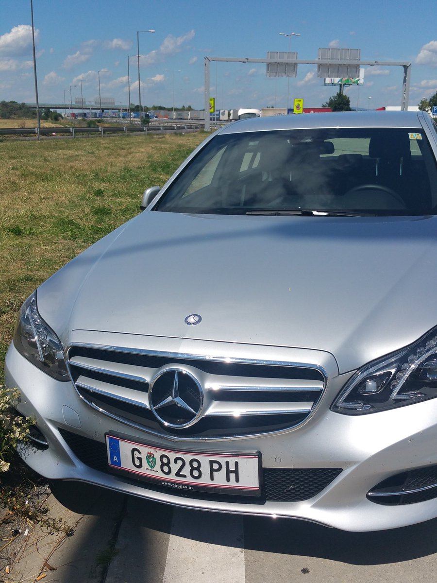 jagatsaron's tweet photo. @Europcar https://t.co/g1kKSEeWbs