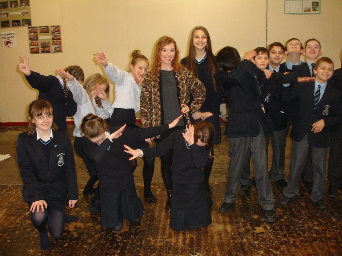 StBenedictsCol's tweet image. Yr8&apos;s busy this afternoon. #practicalclasses
