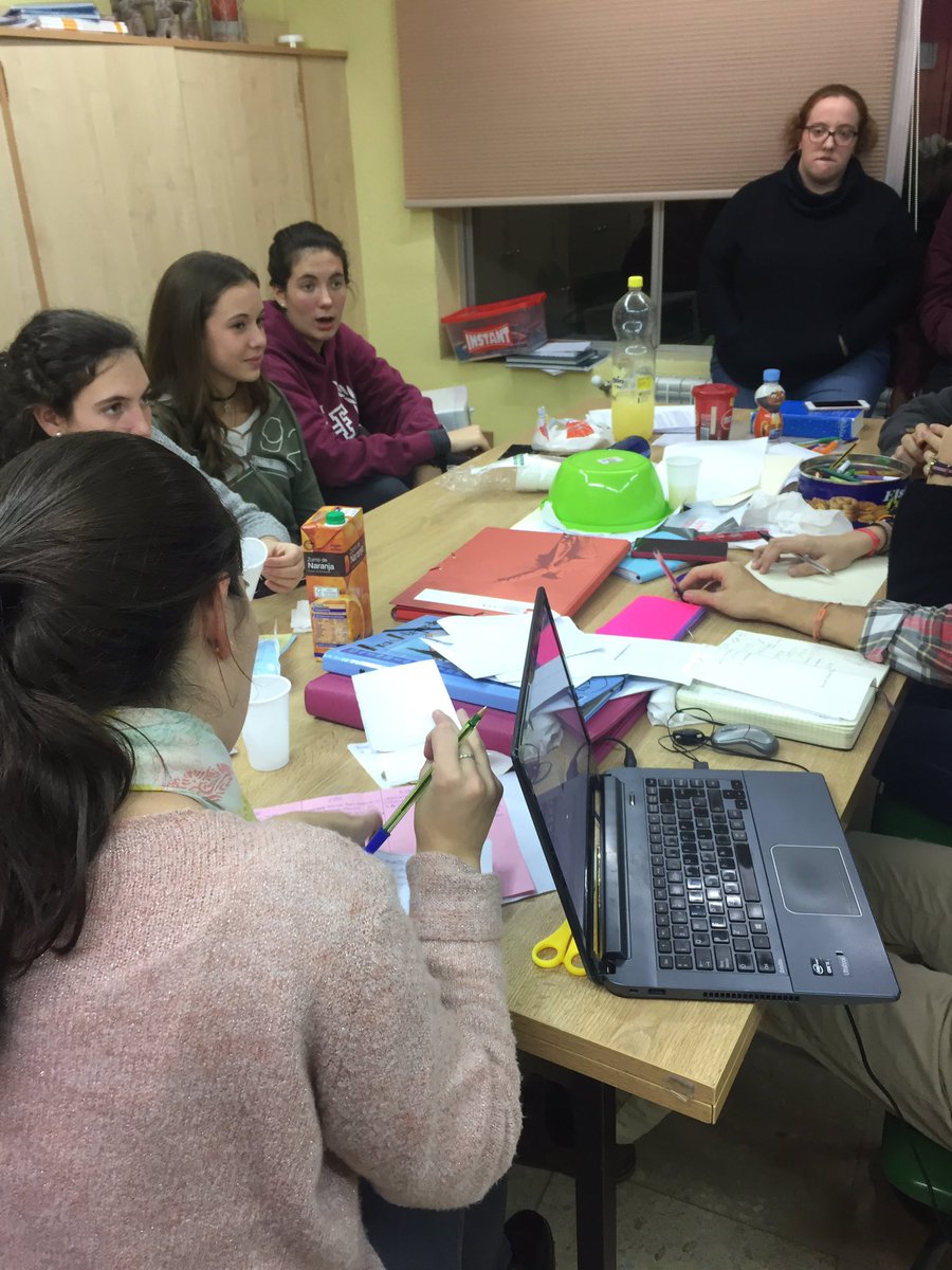 Preparación de la convivencia del 16-17-18 de diciembre!!!! No tardéis en apuntaros✍🏼️✍🏼️