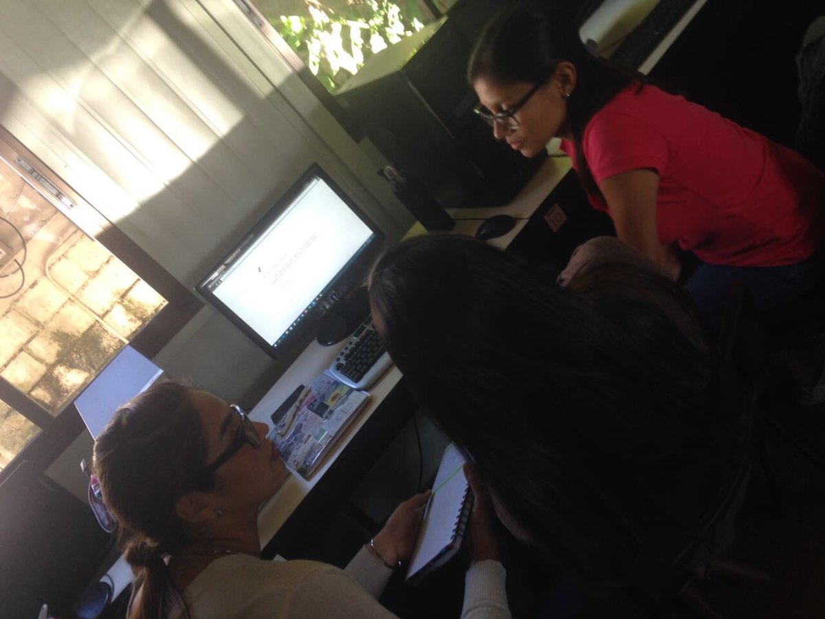 Trust4Americas's tweet photo. Coordinadores de Centros POETA de Costa Rica, se están capacitando para maximizar el uso del SIT- Sistema de Información Trust.- #POETAFSP https://t.co/xpBoXhaEw6
