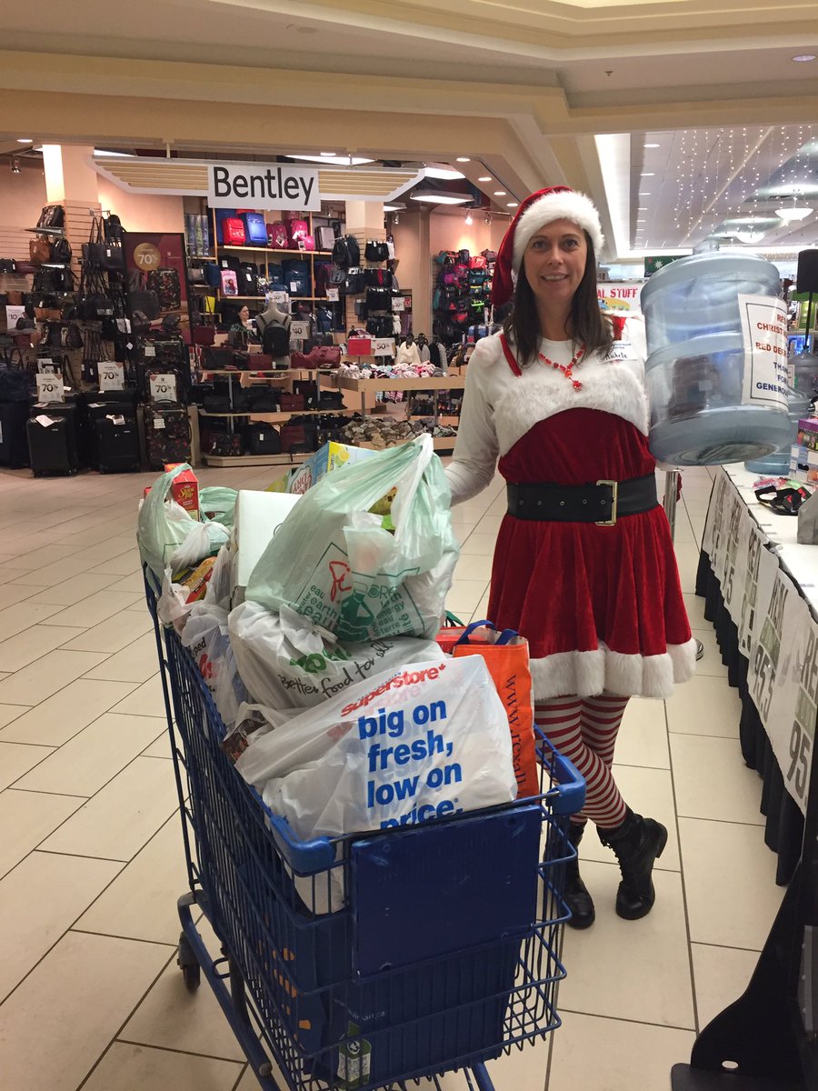 ReddeerFoodbank's tweet photo. Thanks Sunreal Properties for dropping off a cart full of donations collected during your Christmas party. #Feedtheneed #Reddeer https://t.co/8SdpV31F1w
