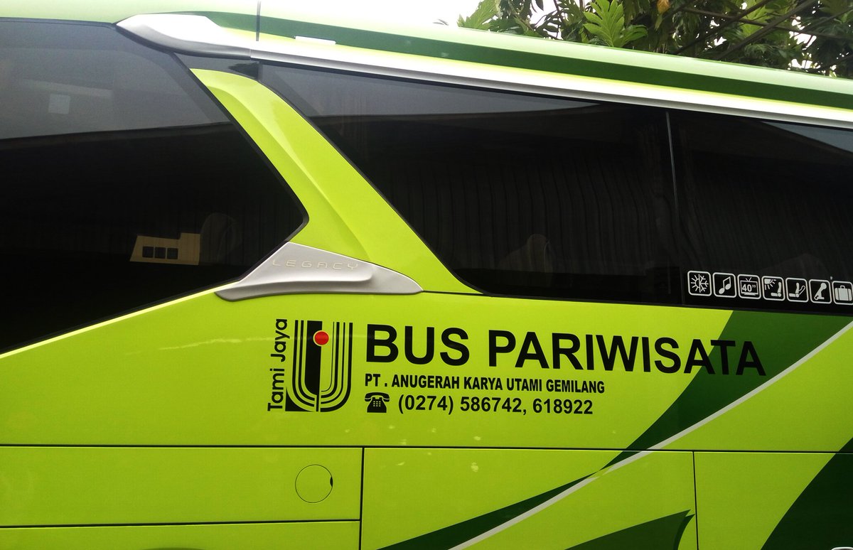 nizarzainury's tweet image. Area jogja jika ingin piknik dg bis po #tamijaya no tlpon sudah tertera, bis baru dr po tami jaya #legacysr2 @BismaniaKaskus @InfoSeJogja