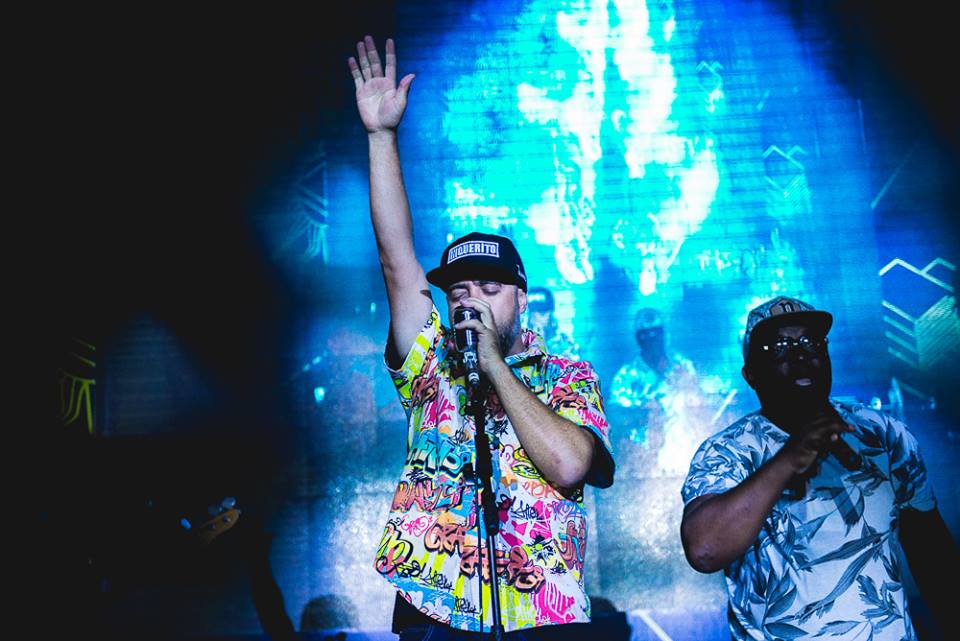 FlupRJ's tweet photo. Olha o @RENAN_INQUERITO mandando o papo na #FLUPPnaCDD! #FLUPP #rap 
foto: Filipe Marques https://t.co/oJ2vAzpv7T