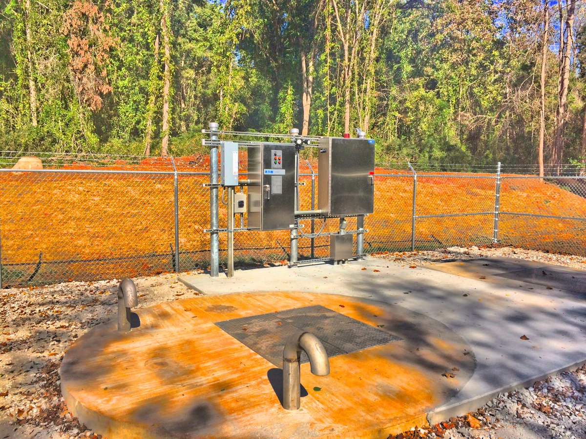ClementsElec's tweet image. This is the recently completed Pendleton High School Pump Station. All the stainless always looks pretty cool!