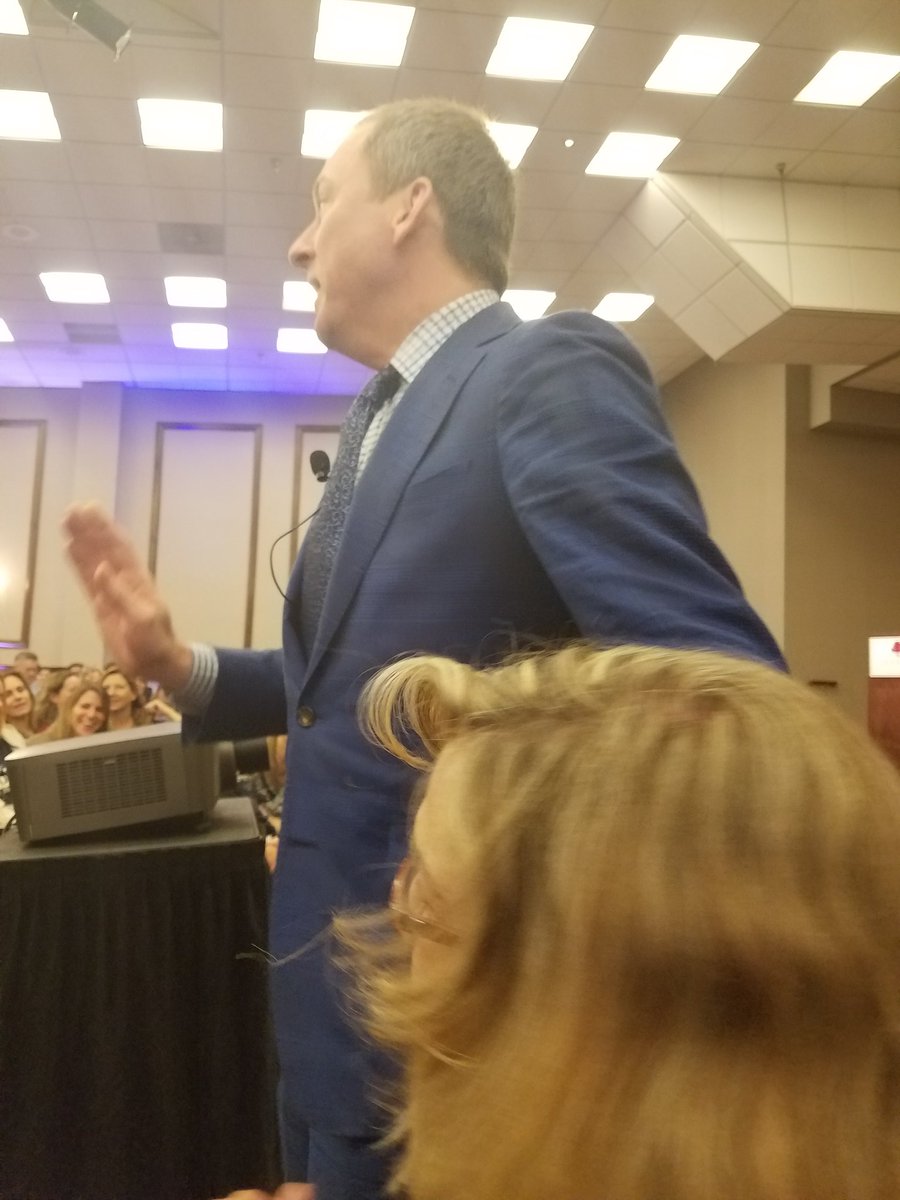 TerriDarnellGRT's tweet photo. Loved my colleague, Annette Conley's, starstruck moment with Ron Clark today! #VASCD2016 @TESSeagulls @Amconley49 @cziggy1 @ronclarkacademy https://t.co/OLr05WACOF