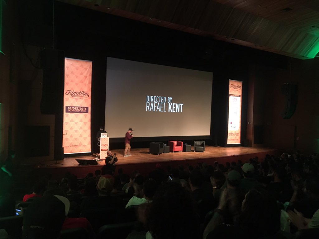 A palestra de Rafael Kent na #FilmeCon vai muito além de videoclipes. O diretor vai falar sobre como estruturar uma carreira audiovisual.
