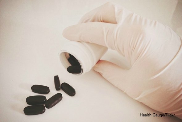 sciam's tweet photo. Social-media hype about diseases and treatments does patients no favors https://t.co/hwhOYDSuRT https://t.co/EG0PBDHsDY
