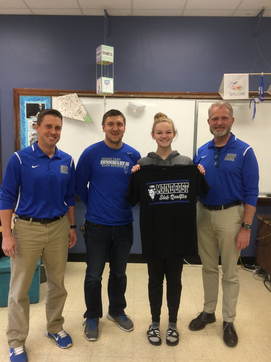 Maine East Athletics On Twitter Alyssa Klug Receives Her State Qualifier Shirt From Ad Steve Schanz Coach Peter Przekota And Principal Dr Mike Pressler Demonnation Https T Co 5ogpqxrsuh
