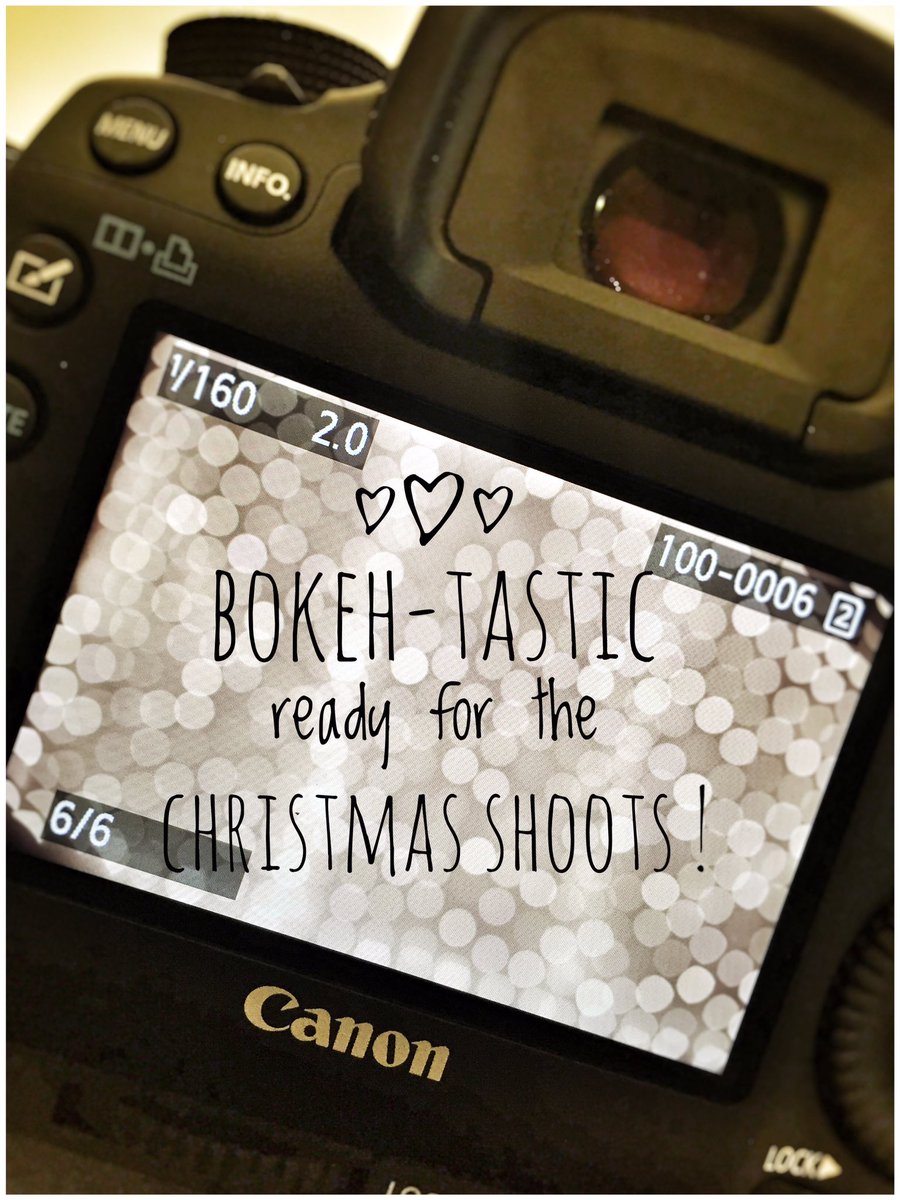 FlashartMark's tweet photo. All set up for tomorrow's Christmas shoots !!! #kids #portraits #christmas #canon #bowens #armagh #n.ireland #bokeh #35mm #sigmart https://t.co/SQgsObYsPs