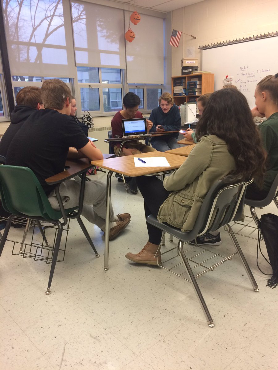MrJones_PFHS's tweet image. After creating their own lessons and assessments, Ss are teaching each other concepts from the chapter. #learningskills #learningconcepts