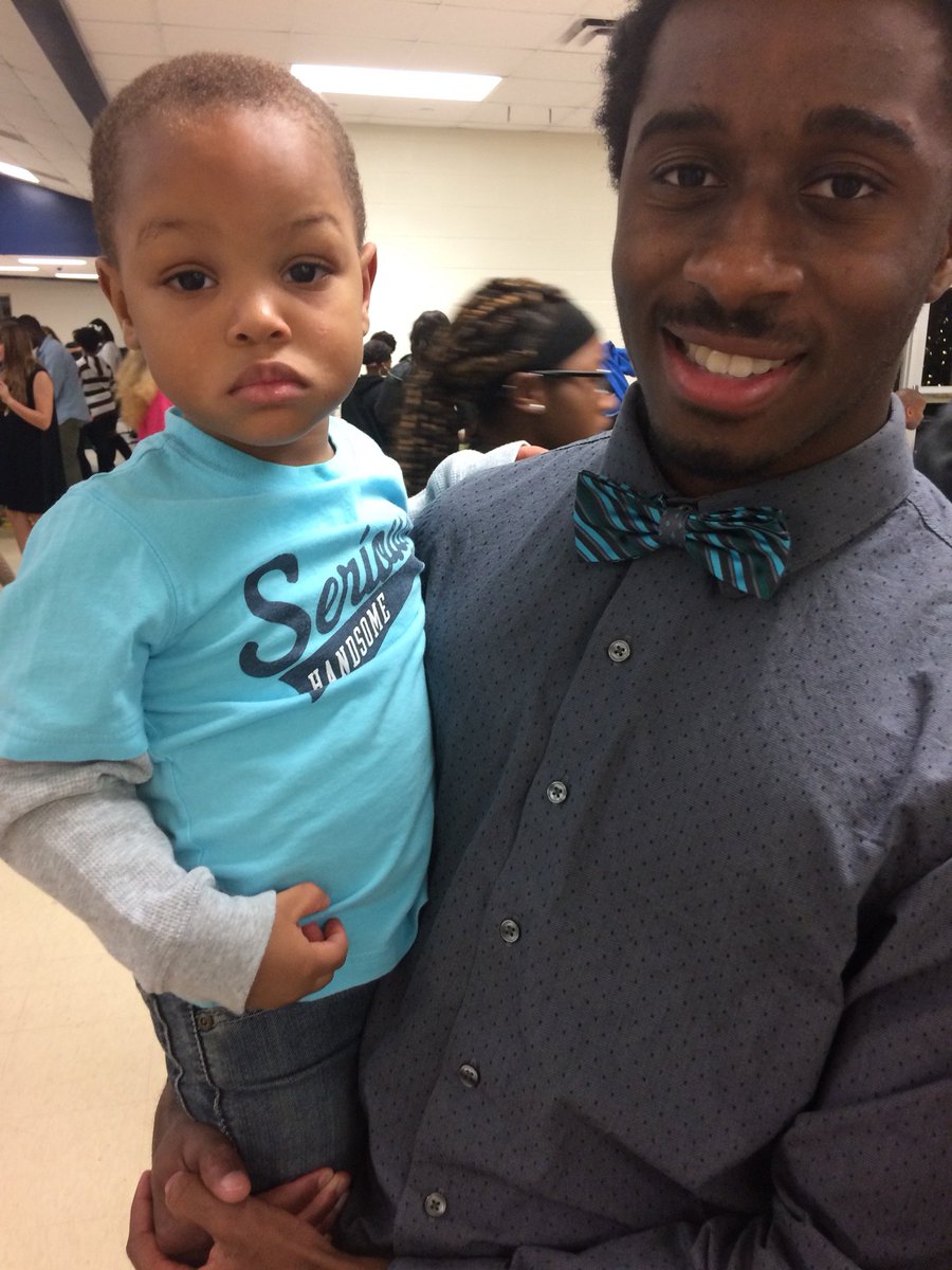 SMOOTHRV's tweet photo. I think it's safe to say that the Foster Child Party was a success. #SMOOTH #success
@rvhs @SMOOTHRVHS https://t.co/m3Ftw7RTD6