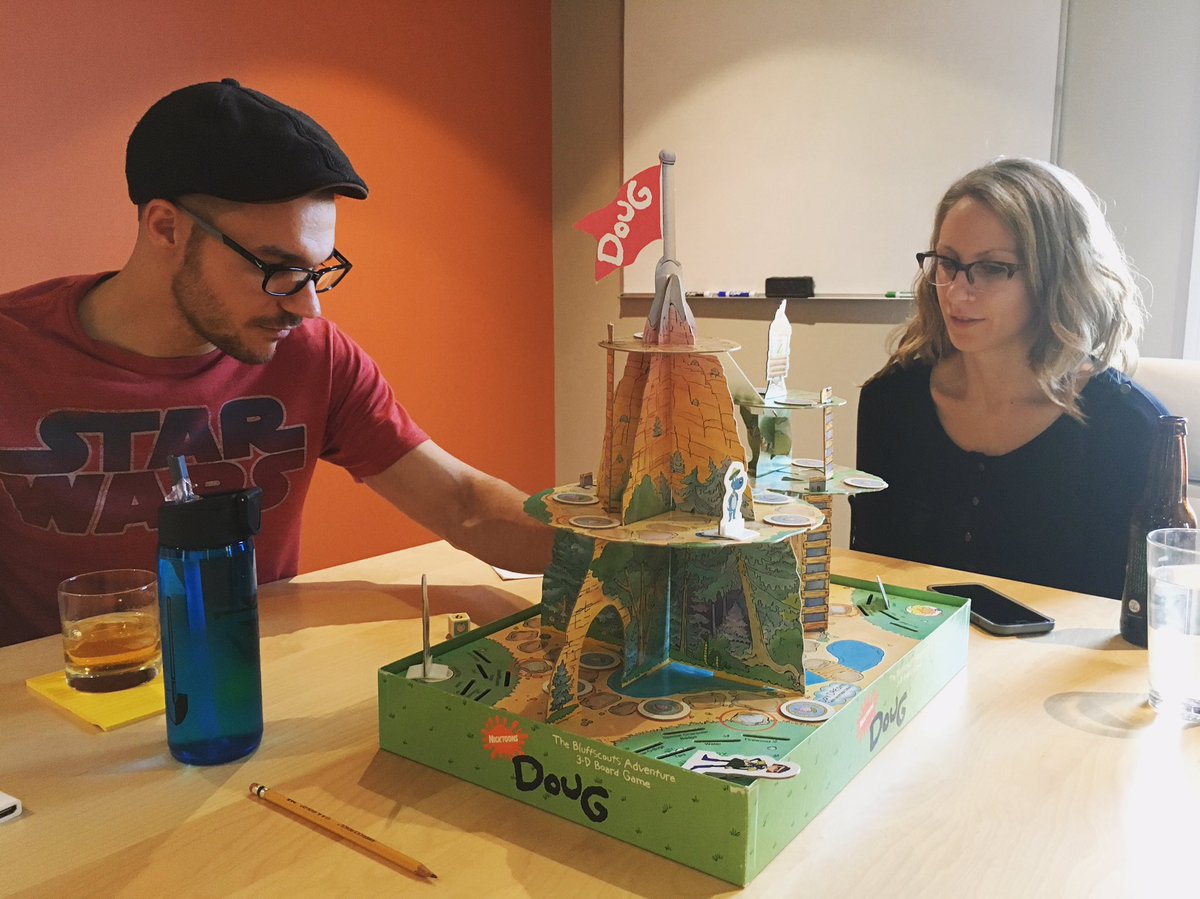 inovat's tweet photo. Fridays are for board games. 
#doug #nikelodeon #nicktoons #the90swereawesome https://t.co/HtAPkWRJCs