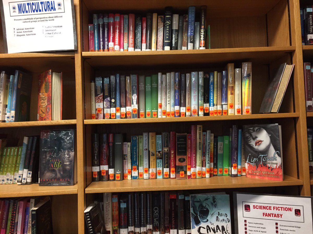 barhamchristy's tweet photo. Love visiting @RCS_NC media centers @DMHSmc #library #genrified https://t.co/cSrEpTo4bp