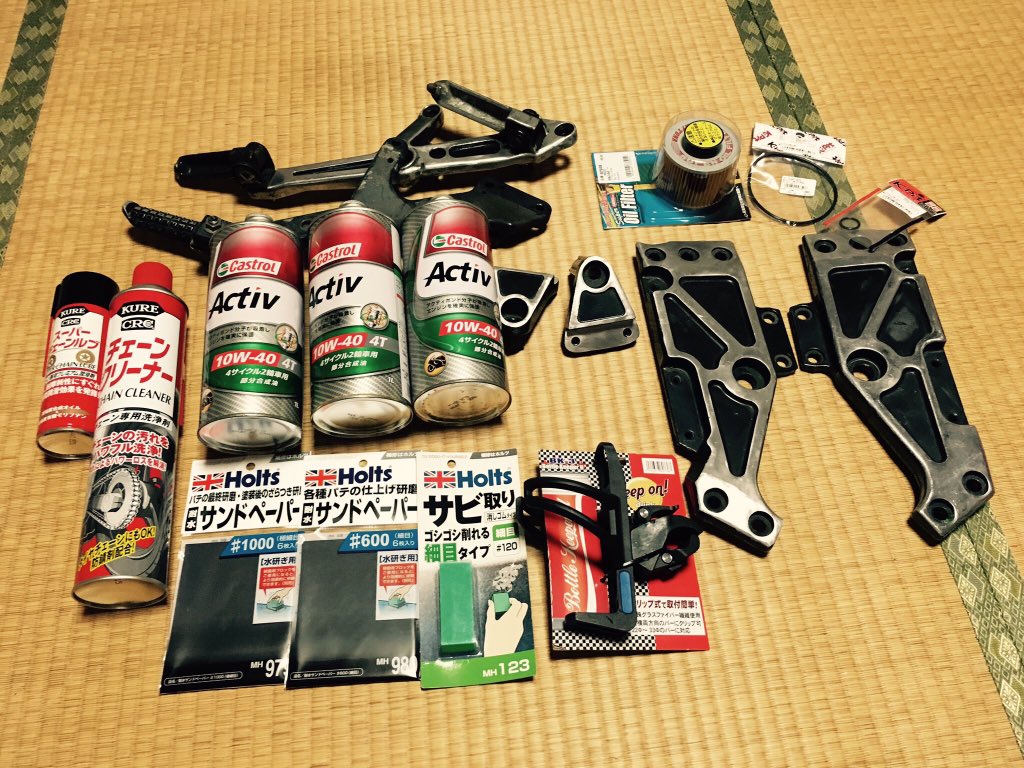 mr2n38n8's tweet photo. .

ゼファー400売ります！
2型です！
値段は15万円です！
車検は切れてます
パーツ持ってる物全部付けます
バッテリー、プラグ交換
キャブ洗浄しました！
シート2種類
テール3種類
テールランプカバー2種類
その他色々あります！
詳しくはDMにてお教えいたします！ https://t.co/r21ArLcDWX