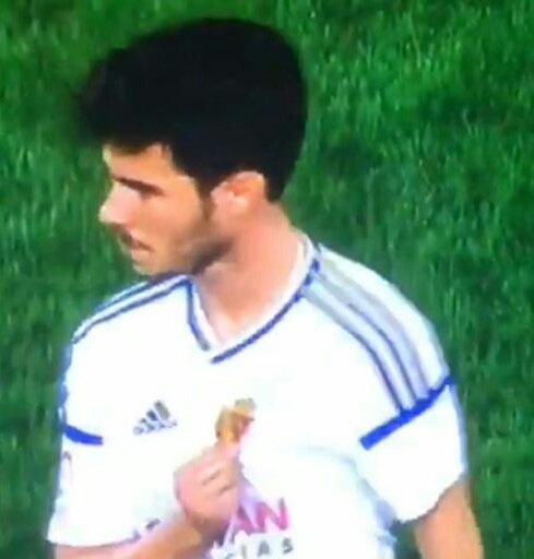 Todo nuestro ánimo a <a href="/Edu_Garcia90/">Edu Garcia</a> Te esperamos ver pronto defendiendo la blanquilla 

#EduEresUnoDeLosNuestros  

#VamosEdu 

💯🦁RZ