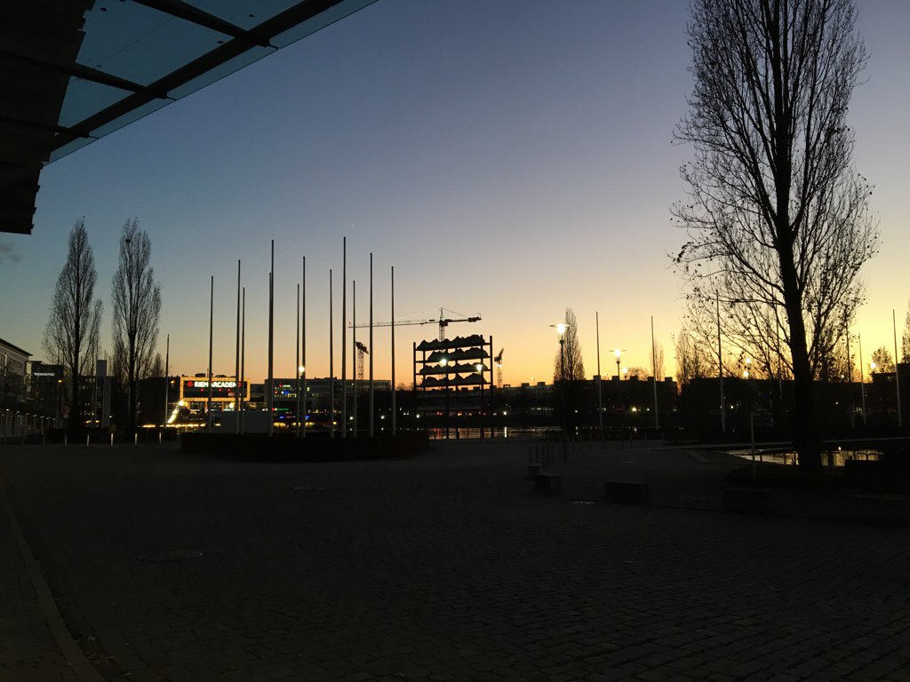 MaverickNY's tweet photo. Fond thoughts of #ena2016 a very well organized meeting w/ high quality speakers. Highly recommend it to others. It deserves more attn https://t.co/cJpWAV9MtM