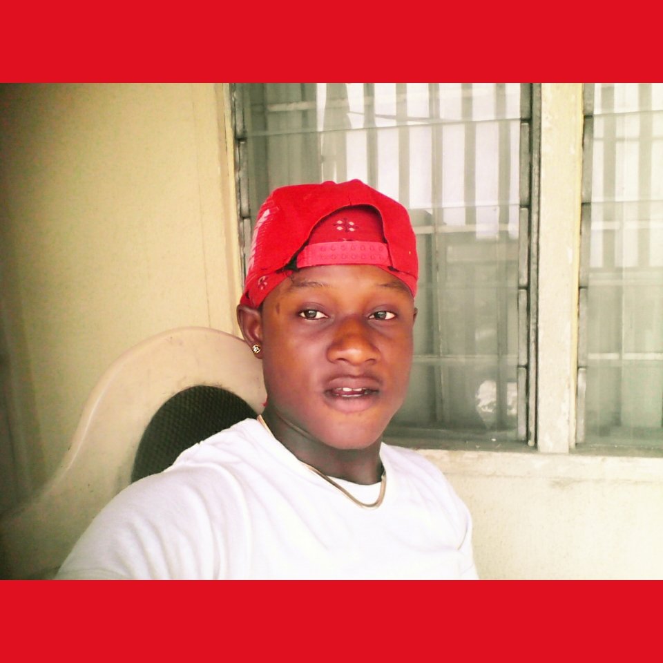 mac_vicz's tweet image. Turn Down to economic recession 
Turn Up to more recognition for me
#TURNDOWN2TURNUP