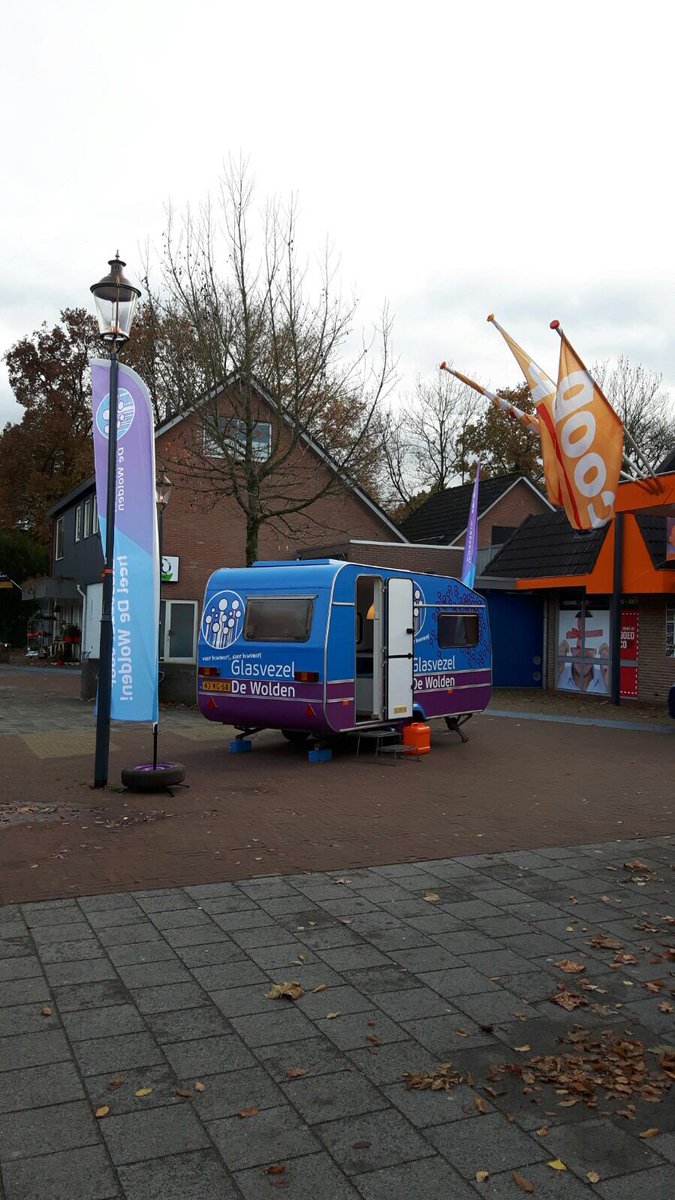 Morgen staat-ie er weer: de GDW-caravan bij de Coop in Ruinerwold. De vrijwilligers van Glasvezel De Wolden zitten er weer klaar voor!