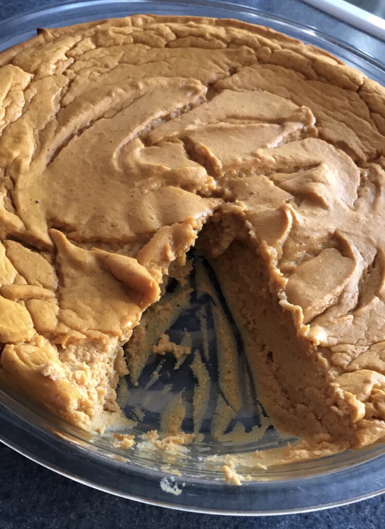 JonahLupton's tweet photo. Just posted my healthy and delicious protein pumpkin pie recipe: https://t.co/VK4VHaQ6FH

Per serving:
Fat = 1g
Carbs = 15g
Protein = 22g https://t.co/VNppW1Y8Jo