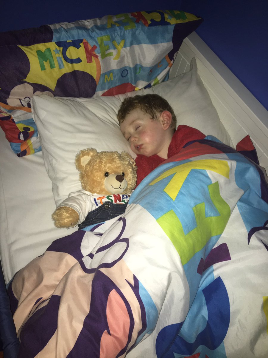 leannenjake's tweet photo. @Mrs_Crellin @bailey_bearFP goodnight xx https://t.co/iRMLPeSpd2