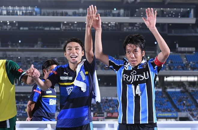 تويتر サッカーダイジェスト على تويتر 川崎 小林悠の決断を後押しした中村憲剛 サポーター そして妻の言葉とは T Co Jjn28tvqrb Frontale フロンターレ 川崎フロンターレ 小林悠 中村憲剛 Jリーグ好きな人rt Jリーグcs Gambaosaka Vissel