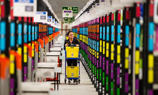 AmazonianBiz's tweet image. #Amazon to spread #BlackFriday sales over two weeks via @guardian bit.ly/2fQU9gz