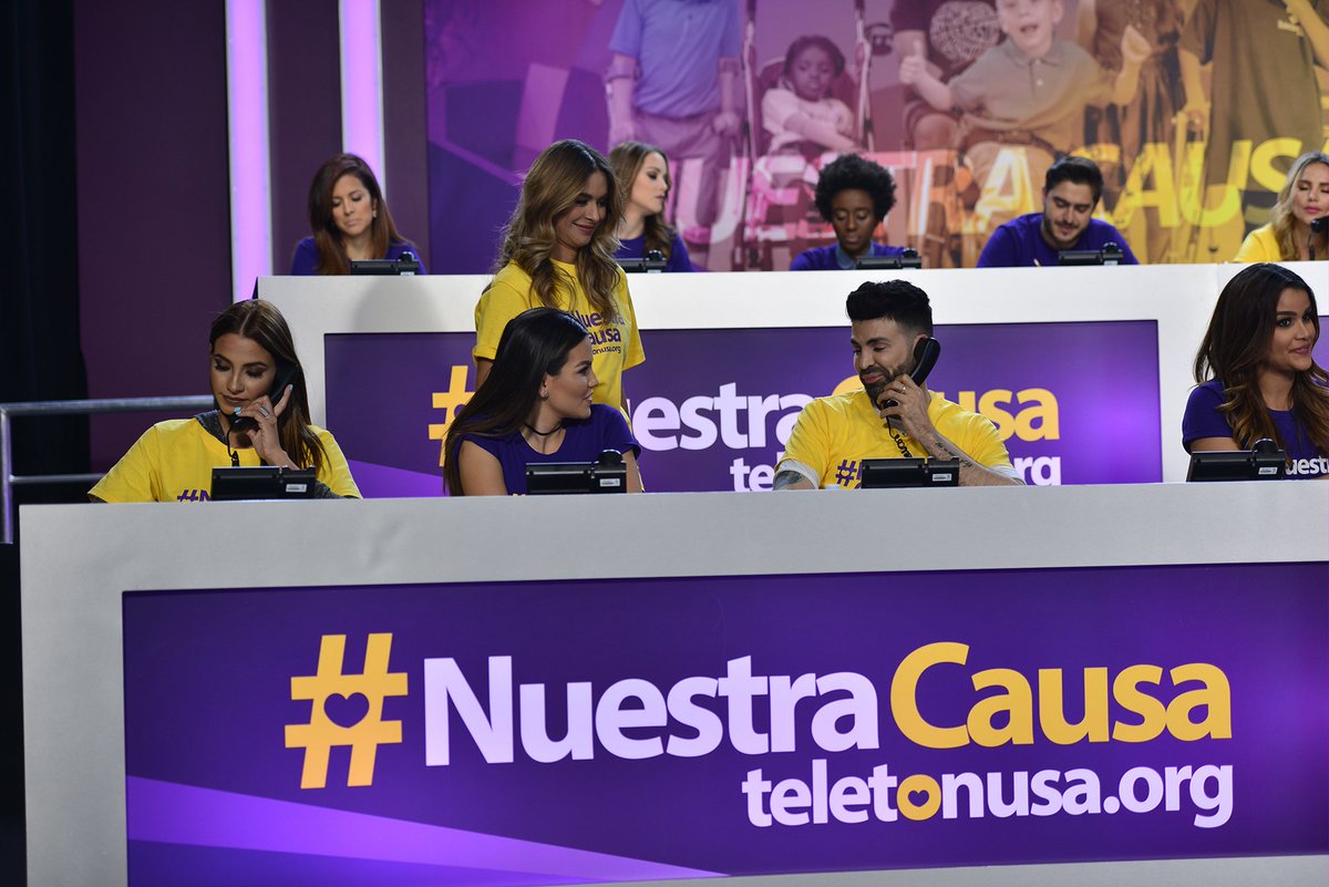 TeletonUSA's tweet photo. ¡Llama ya!

Dona vía telefónica y de paso, saluda a nuestros invitados. 

1-800-453-9999📱

#NuestraCausa https://t.co/jZu63jpafn