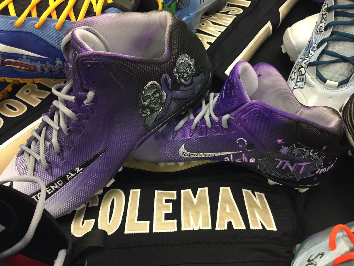 theadvocateno's tweet photo. Saints turn to local artist @Pappionartistry to add New Orleans flair to NFL's Cleats for a Cause https://t.co/keQr9u0LgG https://t.co/6BVVy5yn3X