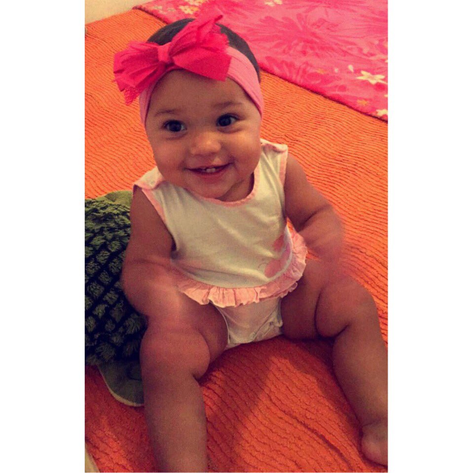 PxLeandra's tweet photo. Amor da minha vida 😍 #Tiababona #Sorrisomaislindo❤️👶#Falta14dias #Sosofaz1 https://t.co/XVau30aG0c