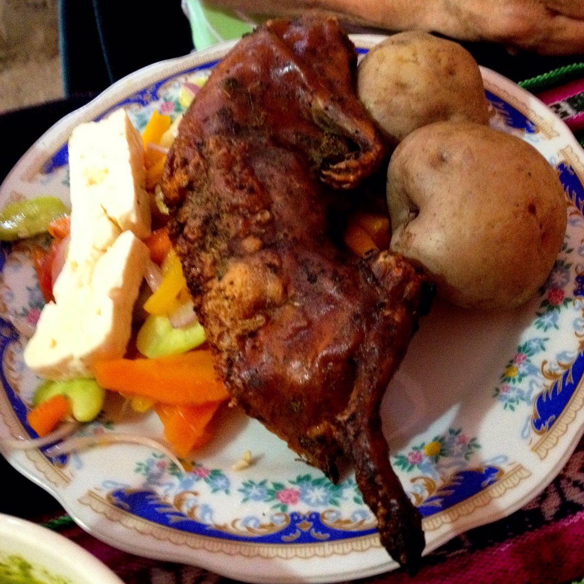 SacredVlySalt's tweet photo. Cuy, a Peruvian delicacy. Learn about what it is at https://t.co/ZvCnLqzMA6. #cuy #peruvianfood #tastesbetterthanitlooks #extremefoodies https://t.co/HPUZWuK9Ch