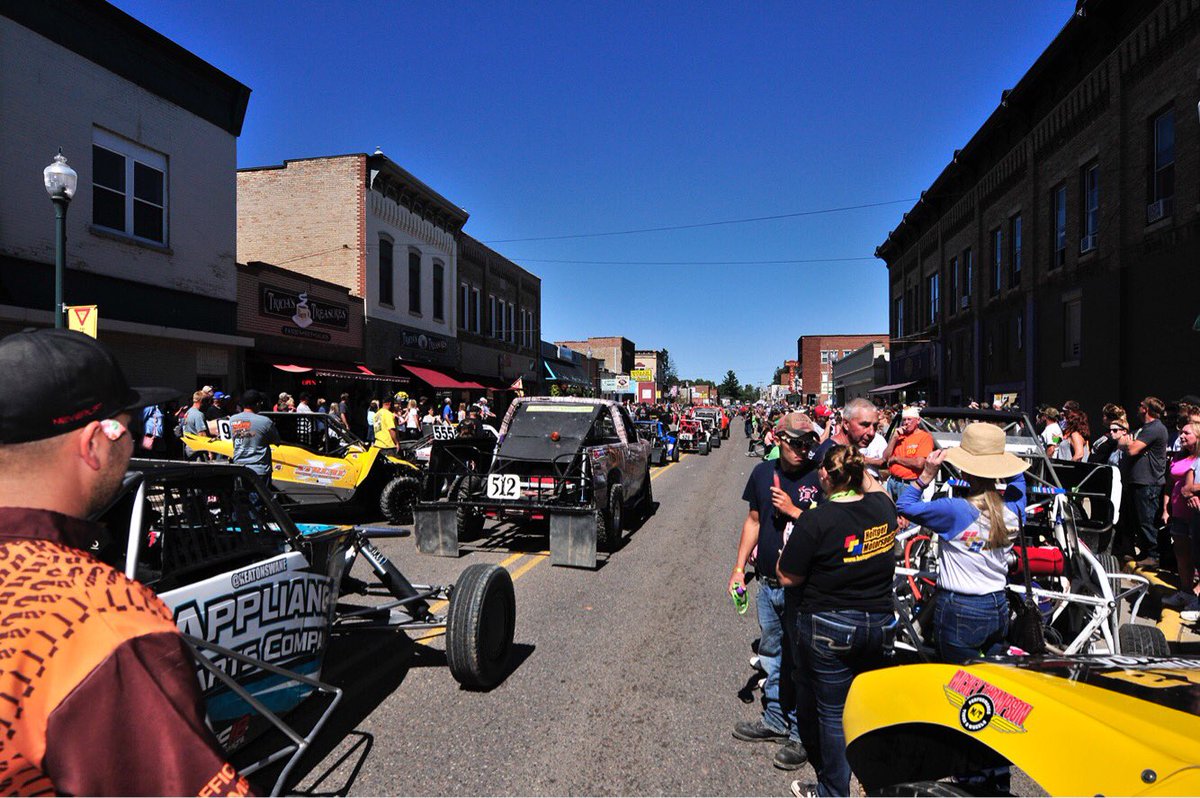 TORCOffRoad's tweet photo. #TORC16 shutting down the streets! Great times in Crandon this season. 👌🏻👌🏻 Highlights from the parade are up on our FB page. #TORCoffroad https://t.co/wxB6lAosd6
