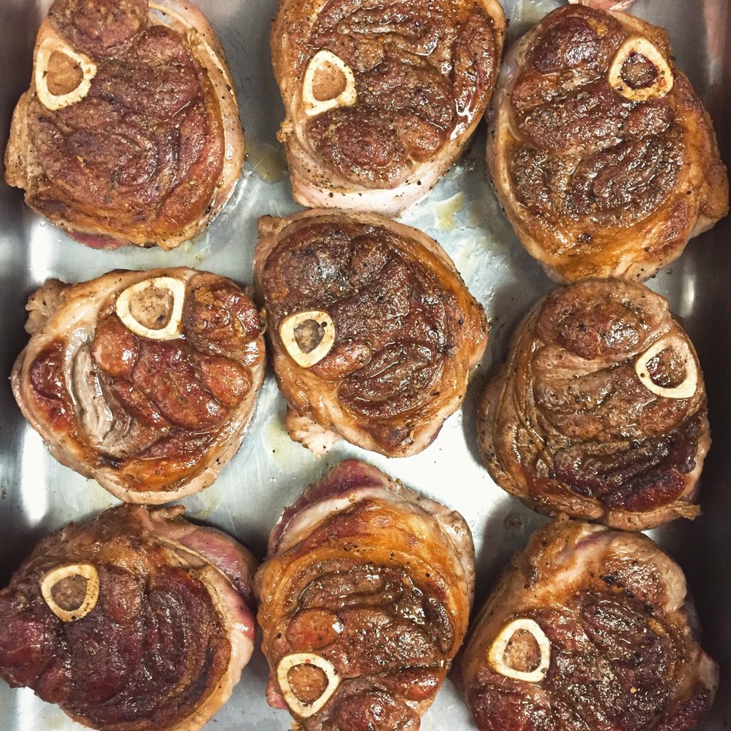 AkashaCC's tweet photo. The start of #OssoBucco!!! Comfort #food for a cold day!!! #AkashaCC @AkashaRichmond #culvercity #comegetwarm #itscoldoutside #EEEEEATS! https://t.co/59fDMPzHqJ