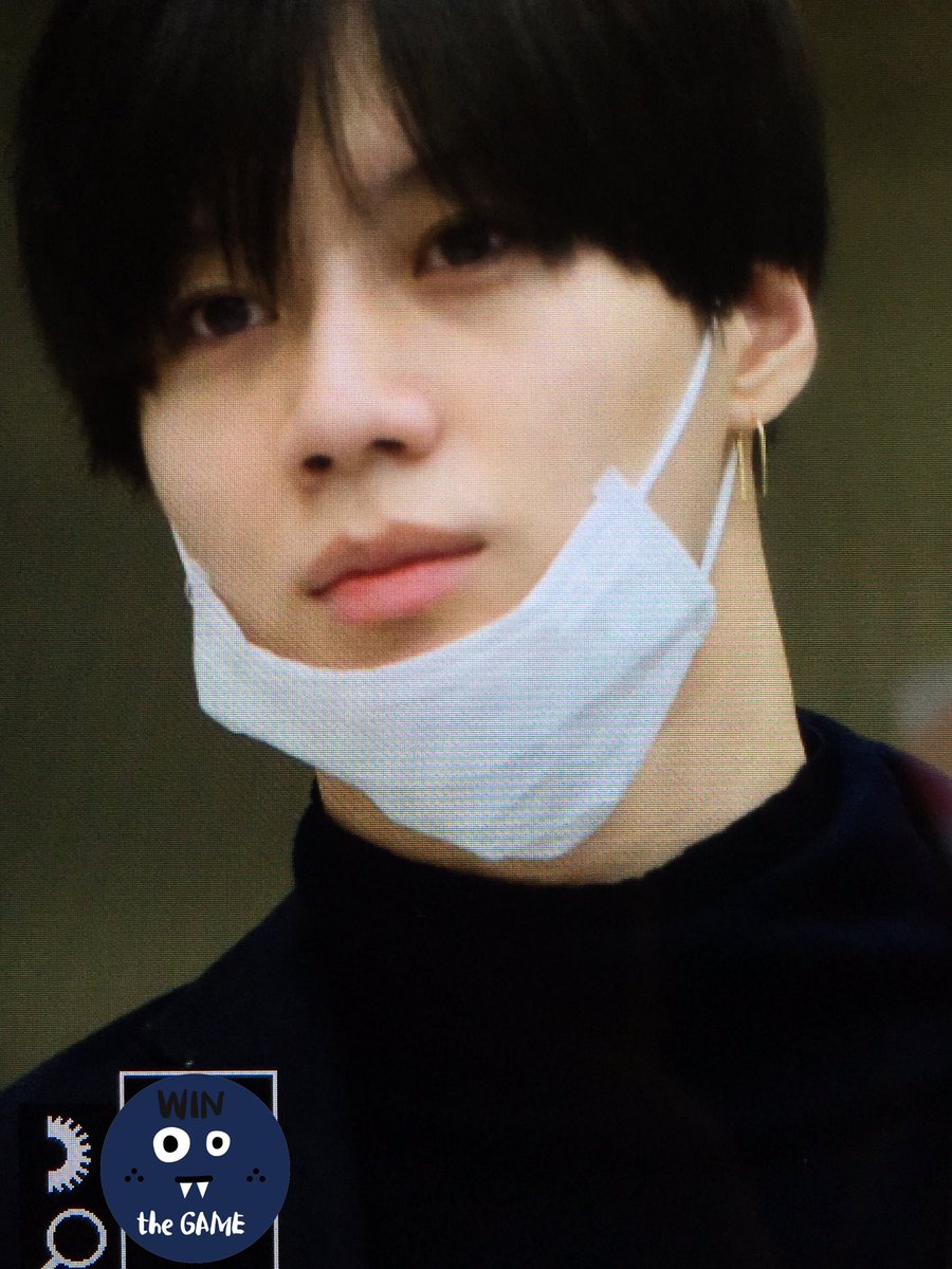 winthegame718's tweet photo. 161203 인공입국 태민 #TAEMIN #태민 https://t.co/wJQu12IcK8