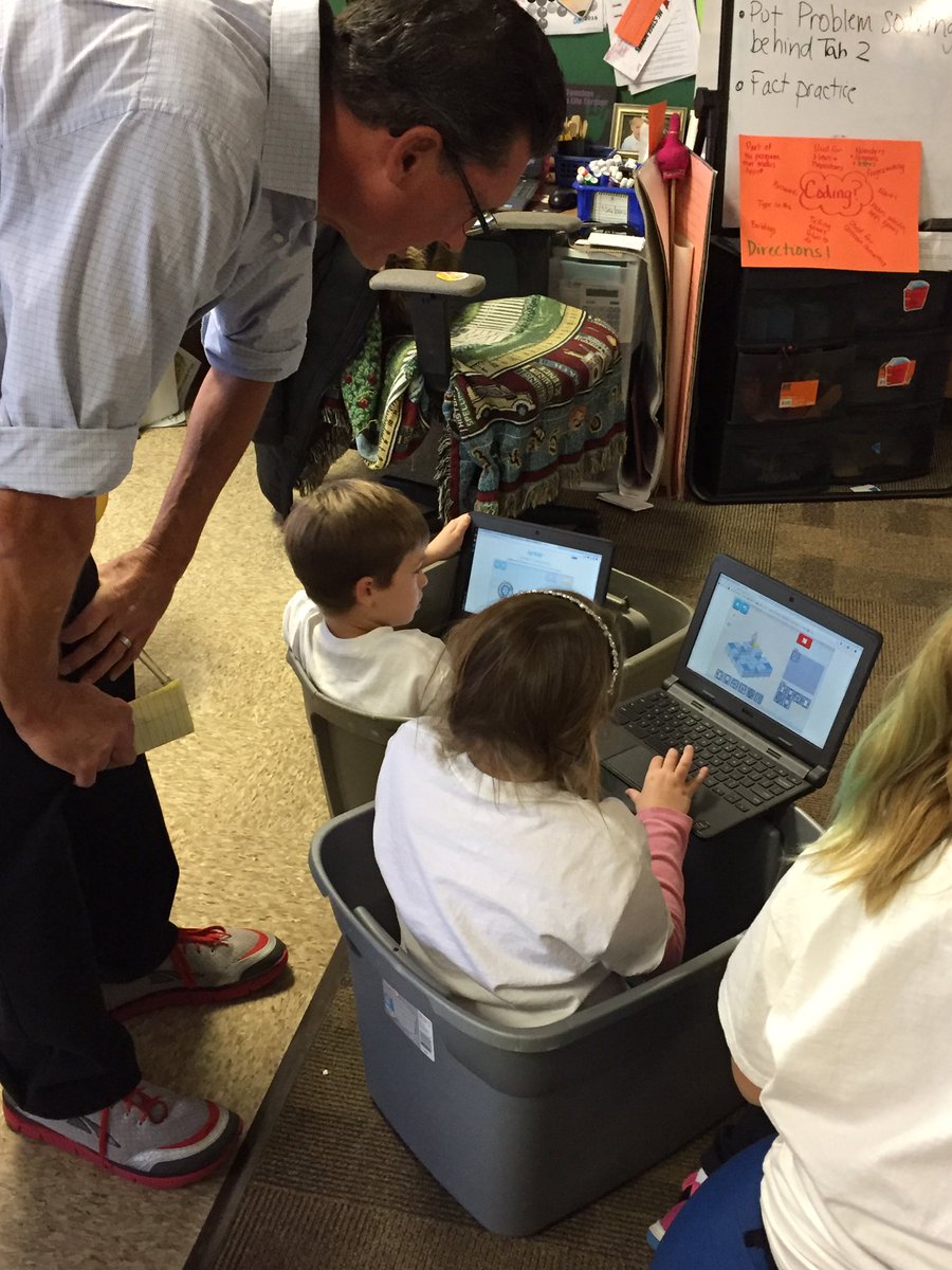 MVwolvesPhelps's tweet photo. Thanks for passing on your coding wisdom Mr. Schibline! Ss were as excited to show you theirs!
#coding #MEWolves #mnschampions https://t.co/0Pzf2mqLai